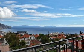 Perola, A Home In Madeira